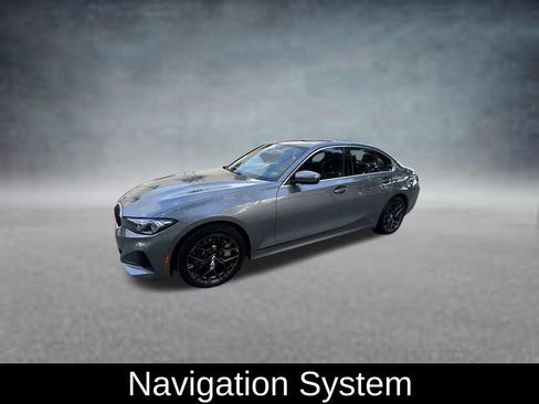 Used 2025 BMW 330i Sedan RWD image 3