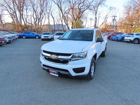Used 2020 Chevrolet Colorado W/T w/ WT Convenience Package image 1