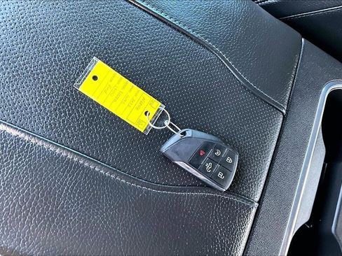 Used 2023 GMC Sierra 1500 Denali w/ Technology Package image 39