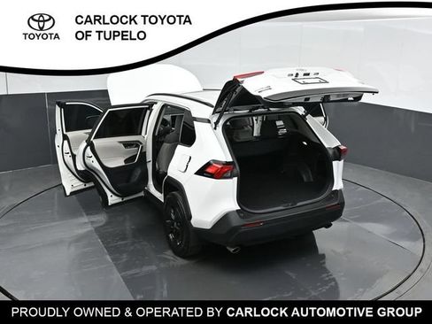Used 2025 Toyota RAV4 XLE w/ Convenience Package FWD image 90