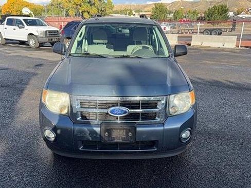 Used 2011 Ford Escape XLT image 6