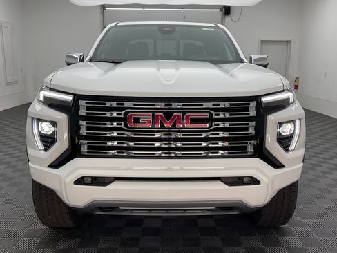 New 2026 GMC Canyon Denali AWD/4WD image 13