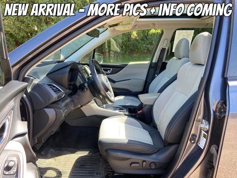 Used 2022 Subaru Forester Premium w/ Popular Package #1 AWD/4WD image 3