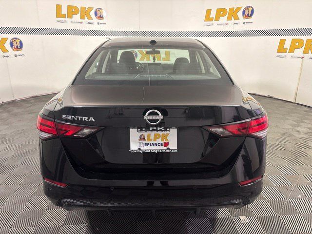 Used 2025 Nissan Sentra SV FWD image 4
