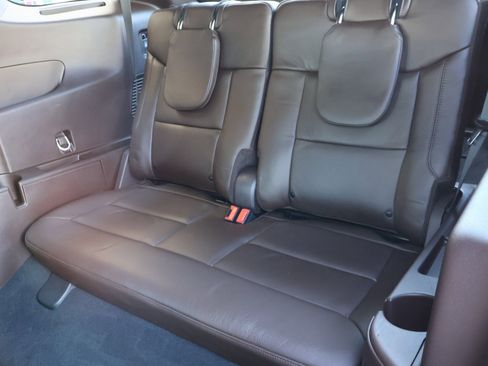 Used 2024 Ford Explorer King Ranch w/ Technology Package image 13