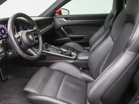 Used 2025 Porsche 911 Carrera S RWD image 28