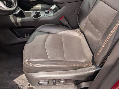 Used 2020 GMC Terrain SLT w/ Preferred Package AWD/4WD image 24