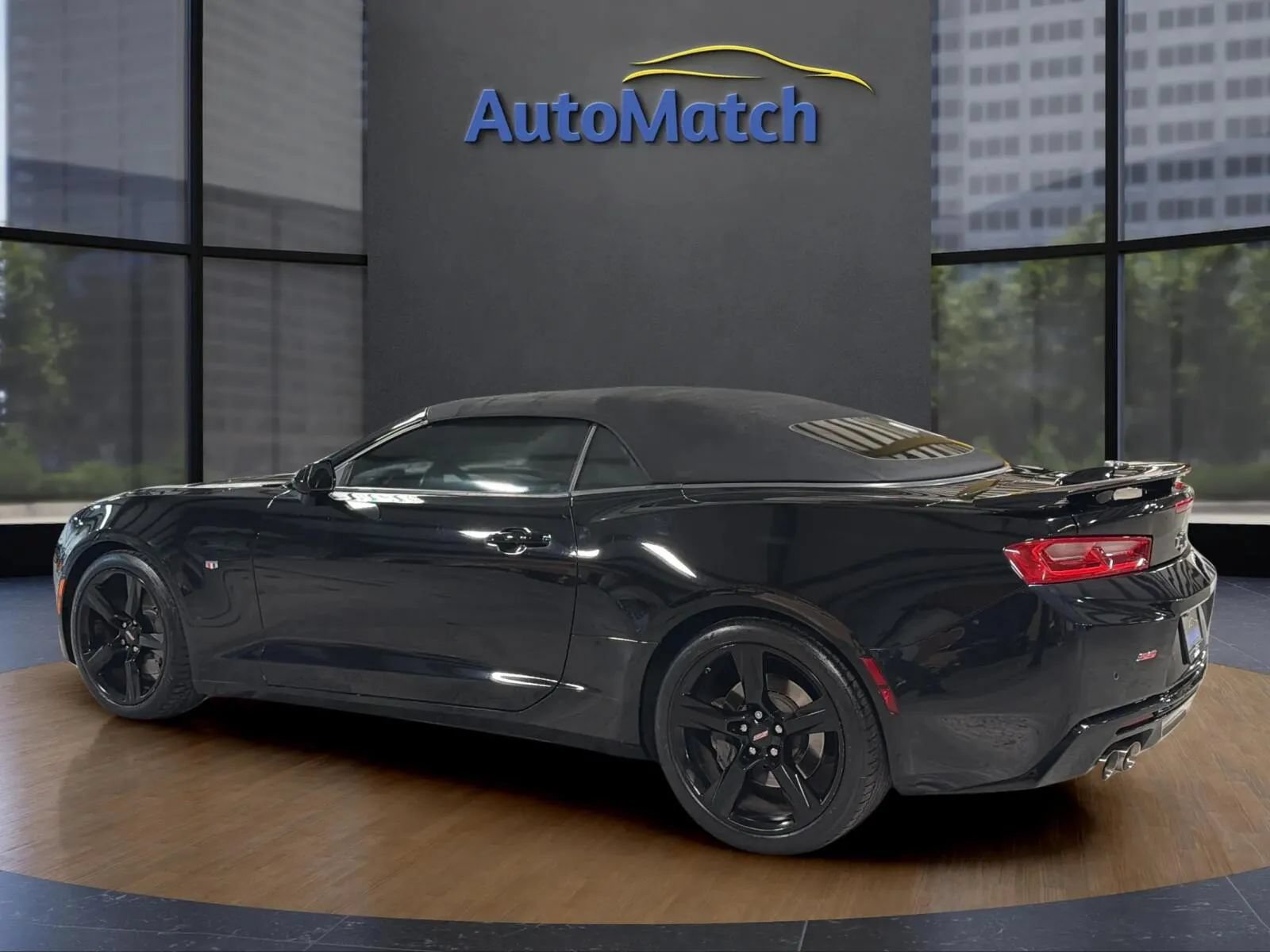 Used 2017 Chevrolet Camaro SS RWD image 7