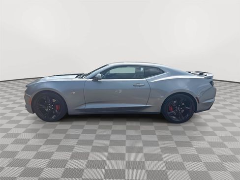 Used 2023 Chevrolet Camaro SS RWD image 9
