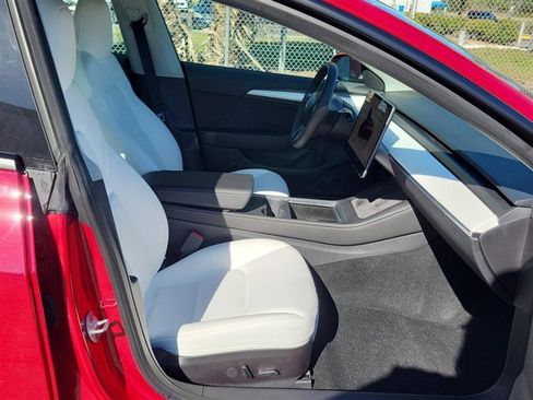 Used 2023 Tesla Model 3 Standard Range RWD image 7