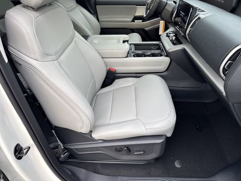 New 2026 Ford Expedition Max Active image 13