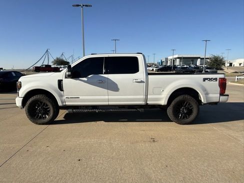 Used 2021 Ford F250 Lariat image 7
