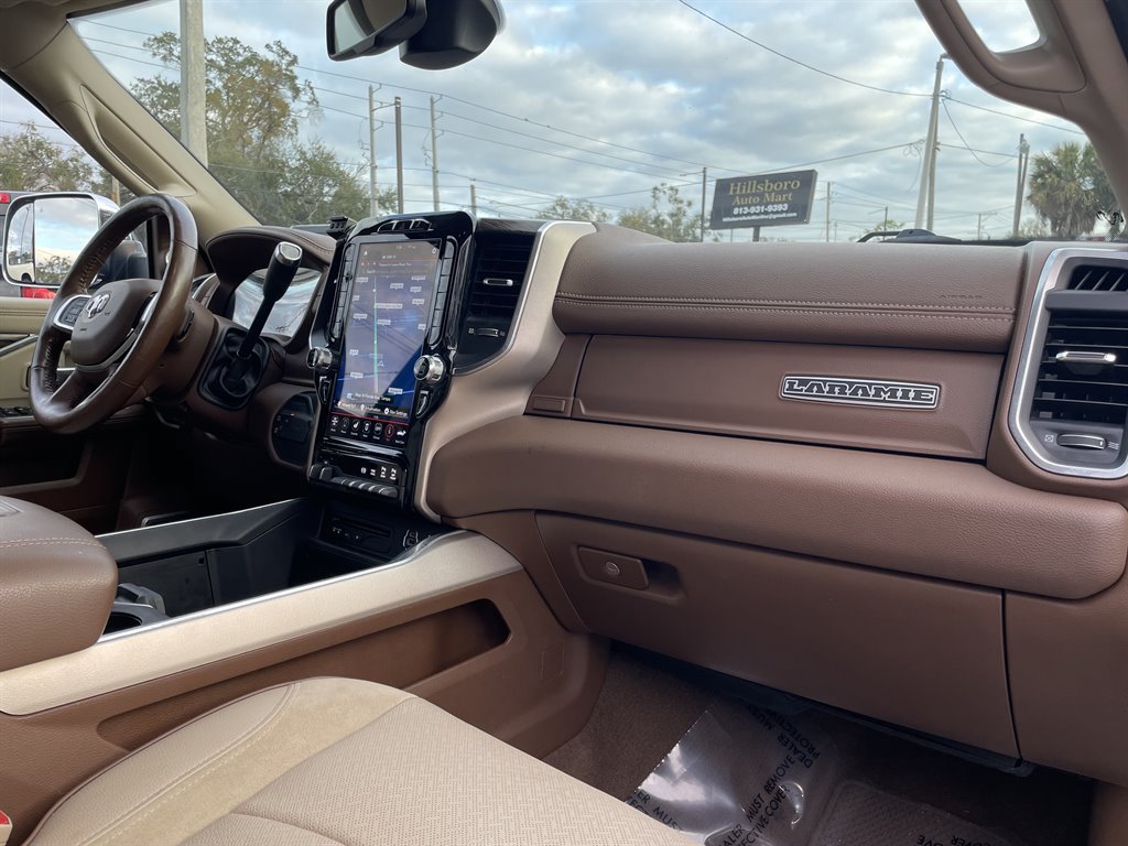 Used 2019 RAM 3500 Laramie AWD/4WD image 16