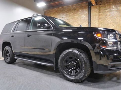 Used 2019 Chevrolet Tahoe 4WD w/ Remote Keyless Entry Package image 8