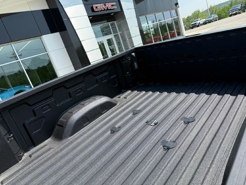 New 2025 GMC Sierra 2500 SLT w/ SLT Premium Package image 11