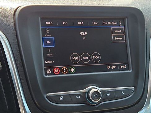 Used 2023 Chevrolet Equinox LT FWD image 13