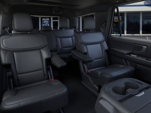 New 2026 Ford Expedition Platinum AWD/4WD image 11