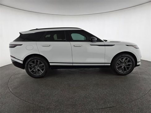 New 2026 Land Rover Range Rover Velar Dynamic SE image 28