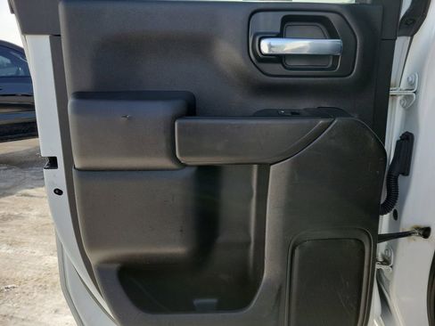 Used 2022 Chevrolet Silverado 2500 W/T w/ WT Convenience Package image 8