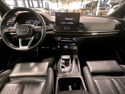 Certified 2023 Audi SQ5 Prestige w/ Prestige Package AWD/4WD image 15