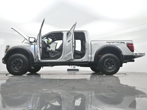 Used 2024 Ford F150 Raptor AWD/4WD image 51