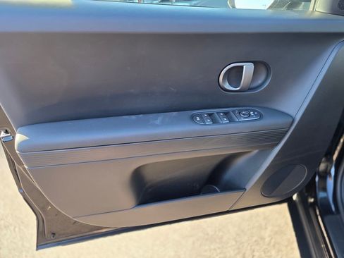 Certified 2025 Hyundai Ioniq 5 SEL image 19