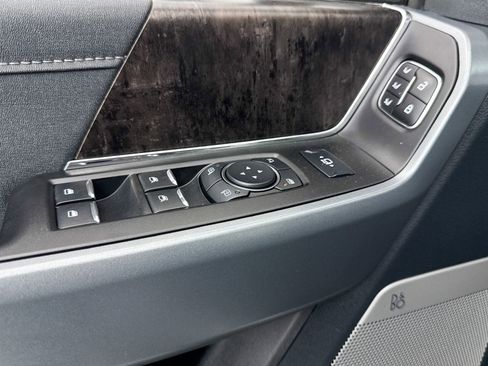 Used 2024 Ford F350 Lariat w/ Tremor Off-Road Package image 36