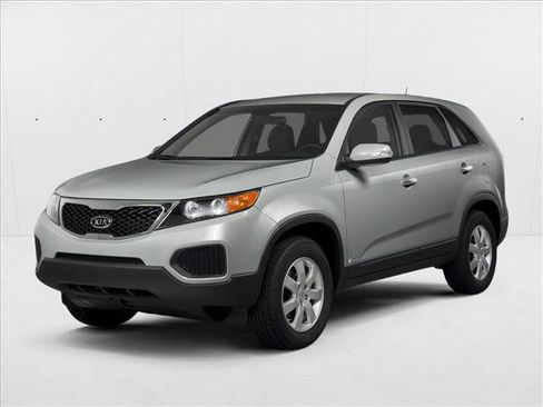 Used 2013 Kia Sorento LX image 1