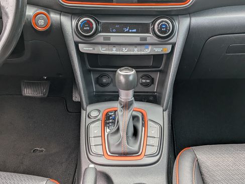 Used 2020 Hyundai Kona Limited w/ Cargo Package FWD image 19