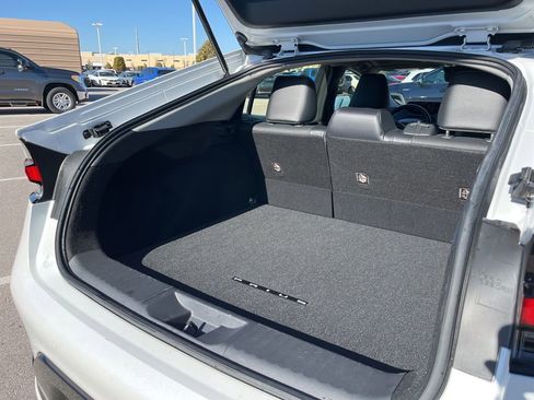 Used 2024 Toyota Prius XLE image 10