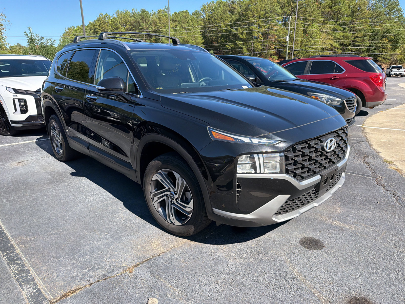 Used 2023 Hyundai Santa Fe SEL AWD/4WD image 2