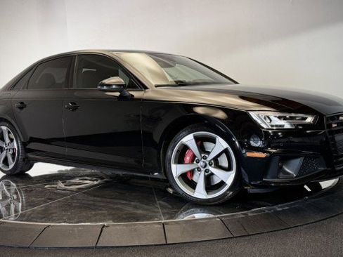 Used 2019 Audi S4 Premium Plus w/ Premium Plus Package AWD/4WD image 28