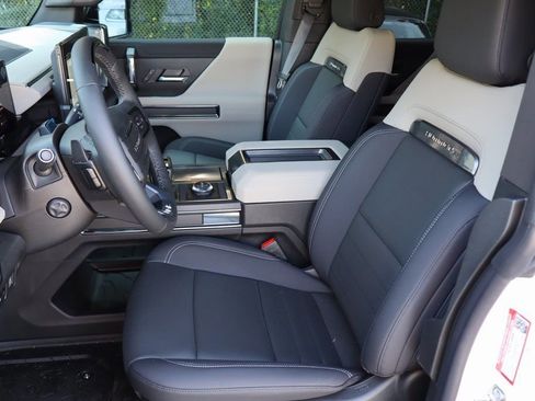 New 2026 GMC Hummer EV SUV image 14
