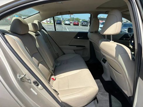 Used 2014 Honda Accord EX-L image 18