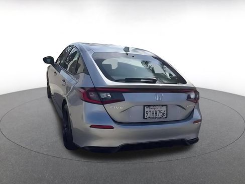 Used 2025 Honda Civic Sport image 11