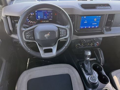 Used 2023 Ford Bronco Big Bend image 13