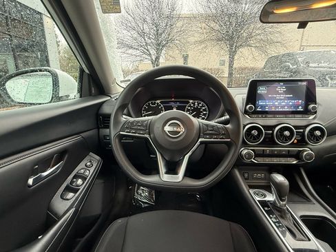 Used 2024 Nissan Sentra SV image 21