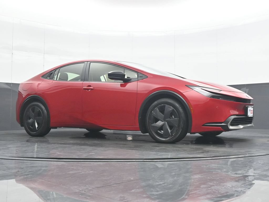 Used 2023 Toyota Prius Prime FWD image 36