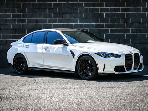 Used 2022 BMW M3 Competition w/ Executive Package image 2
