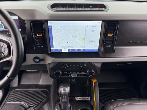Certified 2023 Ford Bronco Badlands image 25