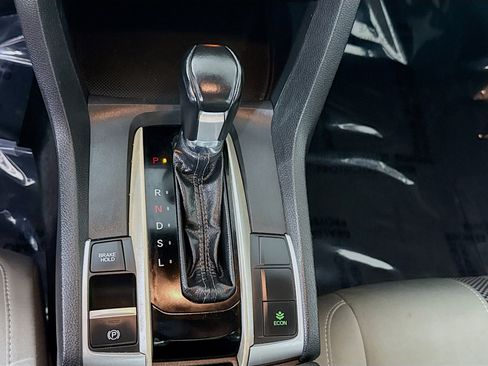 Used 2020 Honda Civic EX image 20