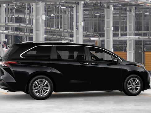 New 2026 Toyota Sienna Limited AWD/4WD image 11