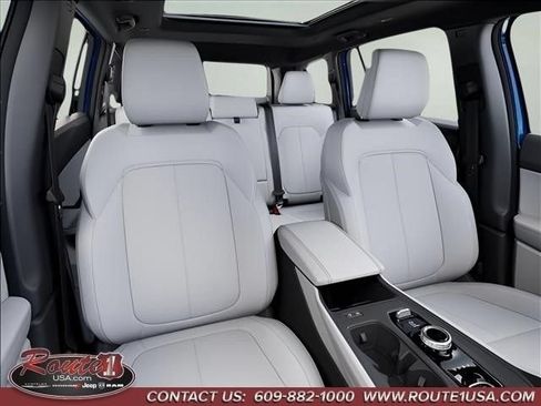 New 2026 Jeep Cherokee Limited AWD/4WD image 17