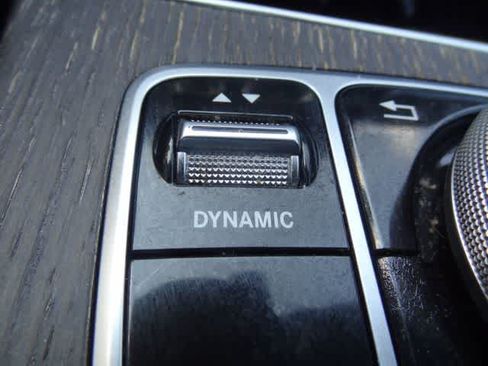 Used 2019 Mercedes-Benz C 300 Sedan image 38