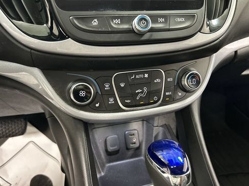Used 2018 Chevrolet Volt LT w/ LT Driver Confidence Package FWD image 16