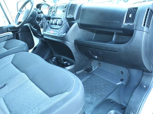 Used 2021 RAM ProMaster 2500 image 12