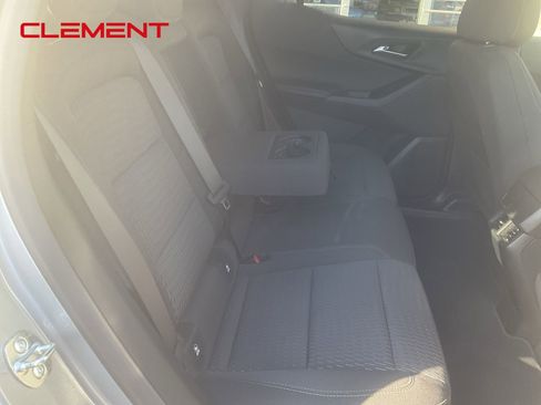 Used 2025 Chevrolet Equinox LT image 29