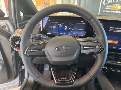 New 2026 Chevrolet Equinox EV RS image 20