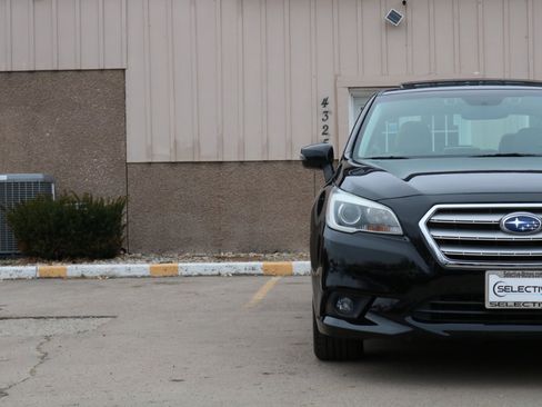 Used 2015 Subaru Legacy 2.5i Limited image 4