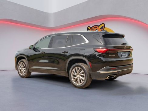 Used 2026 Buick Enclave Preferred FWD image 8